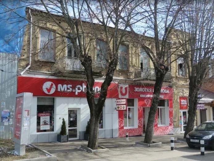 Фасад дома на Интернациональной улице, 3